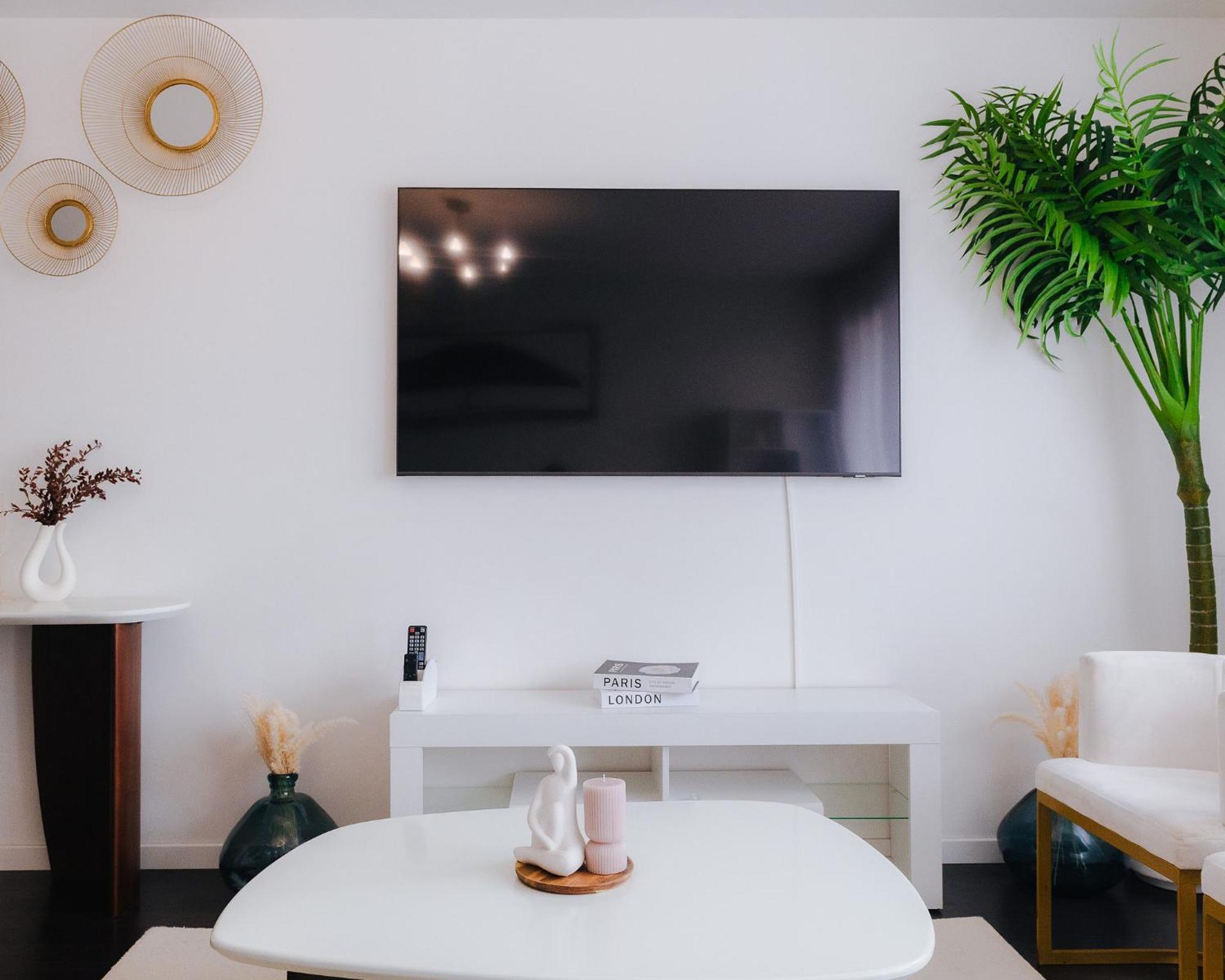 Appartement Luxueux, Neuf & Equipe A Versailles, Saint-Cyr-lʼÉcole Екстериор снимка